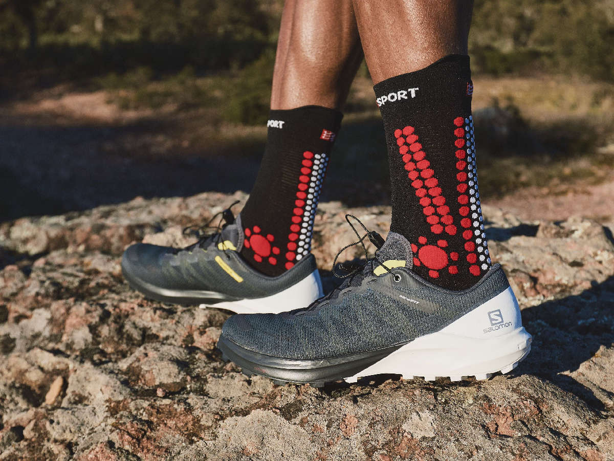 Chaussettes Pro Racing V4.0 Trail Black / Red | Compressport