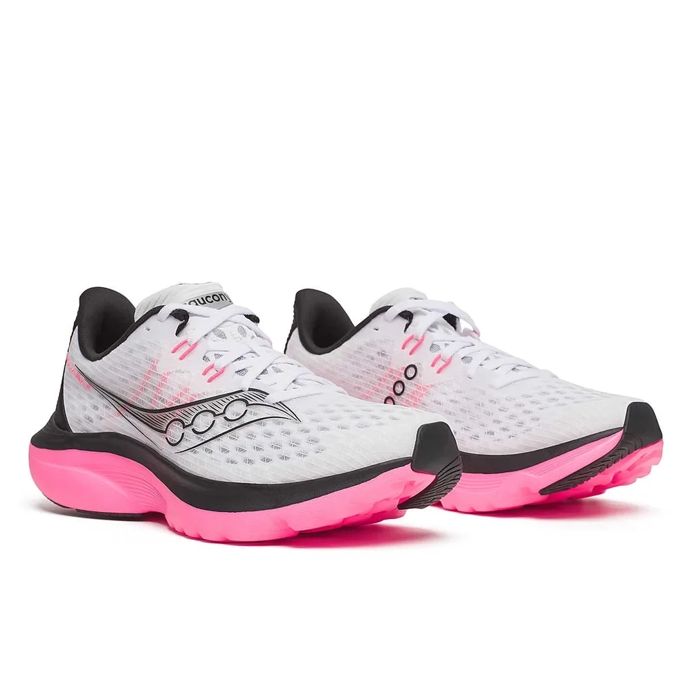 Kinvara 16 Femme White Black - Chaussures | Saucony