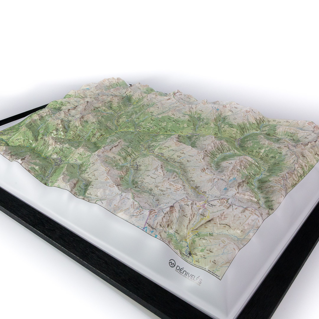 Le Queyras - Equipement Outdoor | Deniveles Editions
