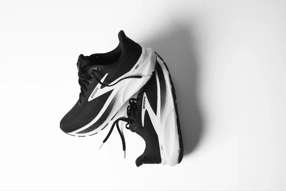 Ghost 17 Black Grey White - Chaussures | Brooks