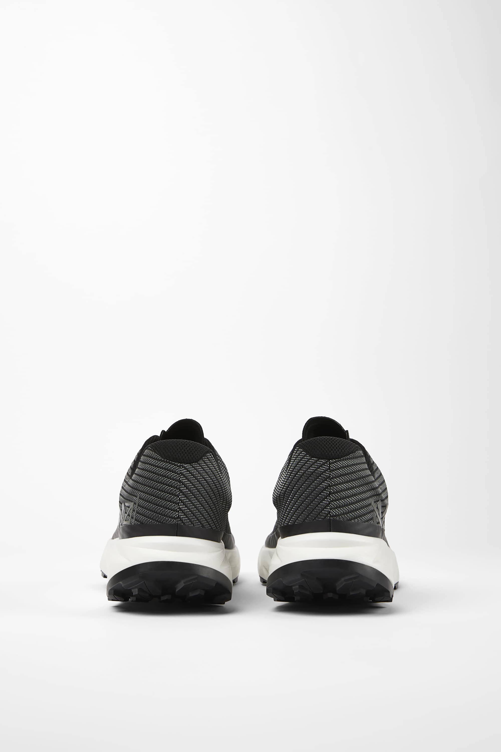 Kjerag Black Grey - Chaussures | Nnormal