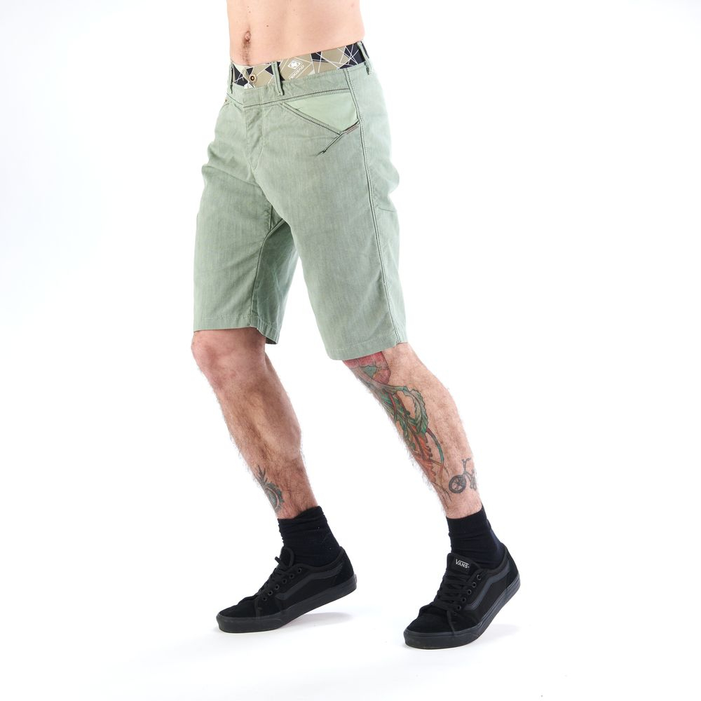 Short Yaniro Amande 2023 - Short | Nograd