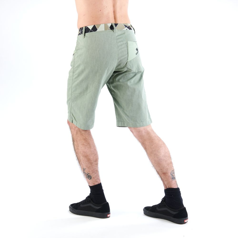 Short Yaniro Amande 2023 - Short | Nograd