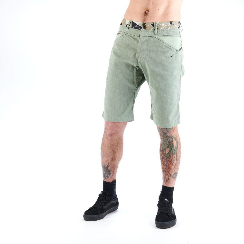 Short Yaniro Amande 2023 - Short | Nograd