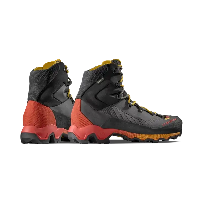Aequilibrium Trek Gtx Carbon / Yellow - Chaussures | La Sportiva