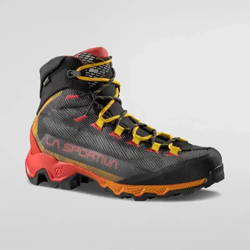 Aequilibrium Hike Gtx Carbon Yellow - Chaussures | La Sportiva