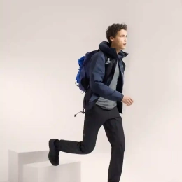 Veste Atom Sweat Black Sapphire - Veste | Arcteryx