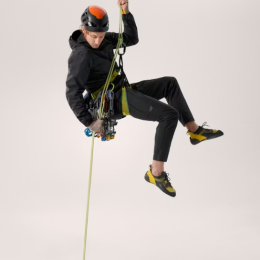 Squamish Sweat Black - Veste | Arcteryx