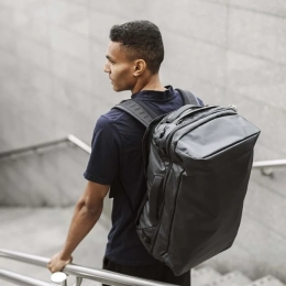 Transporter Squffel 44 Raven Black - Sac Expedition | Osprey