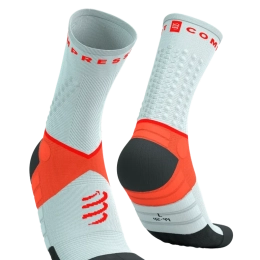 Ultra Trail Socks V2.0 Gray Violet - Chaussettes | Compressport