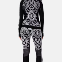 Saga Half Zip Black Kari Traa
