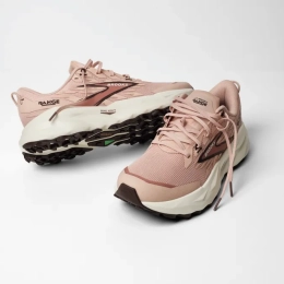 Range Femme Rose Peppercorn - Chaussures | Brooks