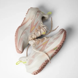 Ghost Trail Femme Arctic Nightlife - Chaussures | Brooks