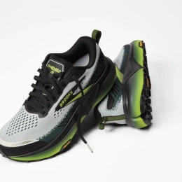 Cascadia 20 Grey Nightlife - Chaussures | Brooks
