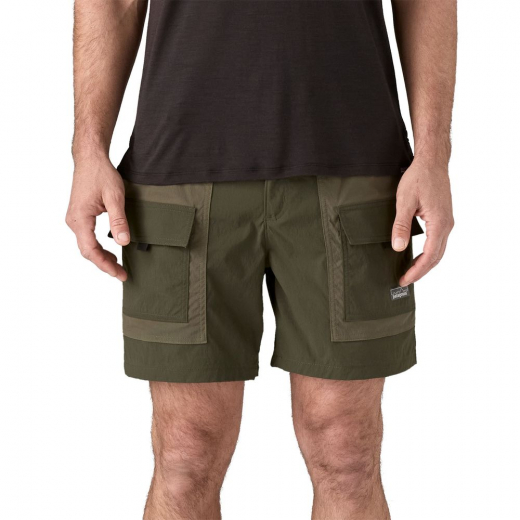 Short Outdoor Everyday 6 In Pine Needle Green