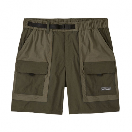Short Outdoor Everyday 6 In Pine Needle Green