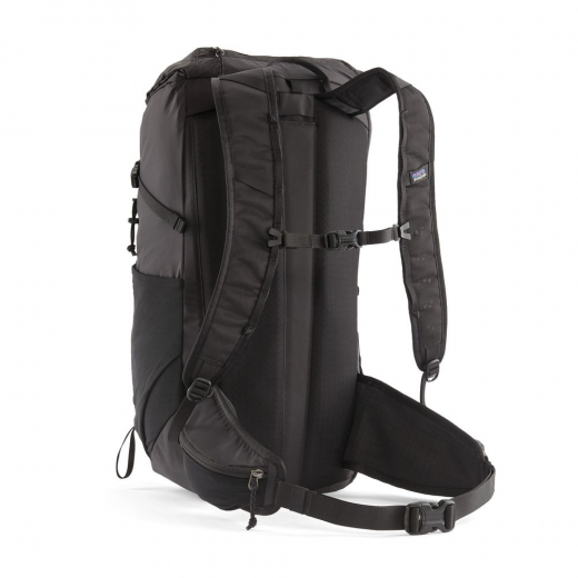 Terravia Pack 28L Black
