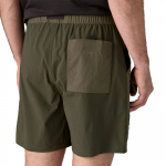 Short Outdoor Everyday 6 In Pine Needle Green
